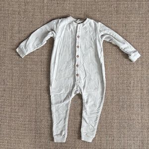 Quincy Mae Rainbow pattern onesie 2-3T